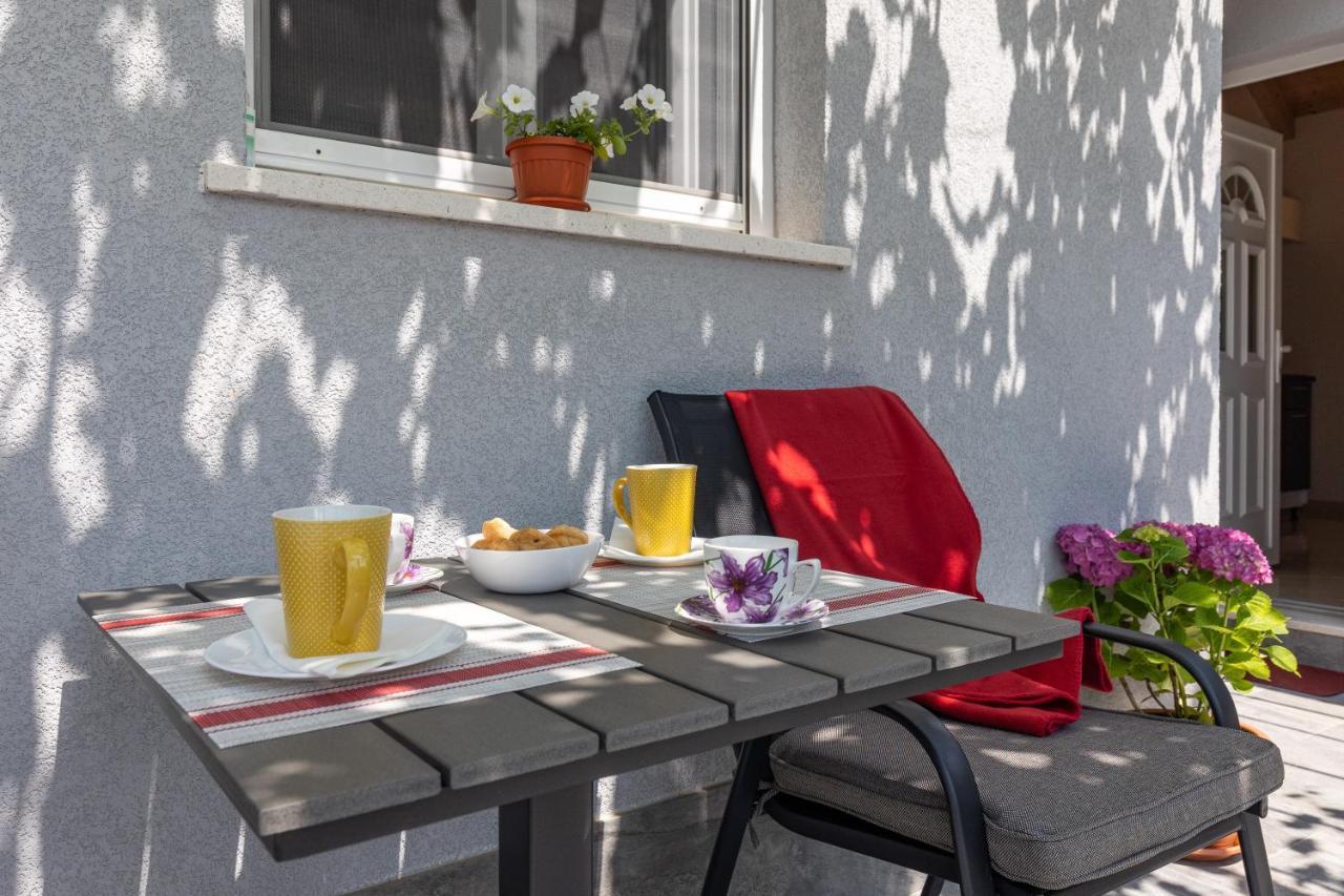 Apartments Roza Млини Екстер'єр фото