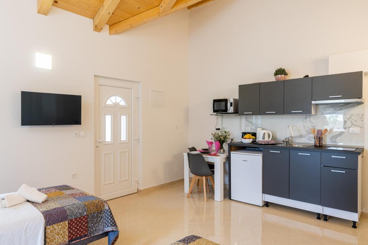 Apartments Roza Млини Екстер'єр фото