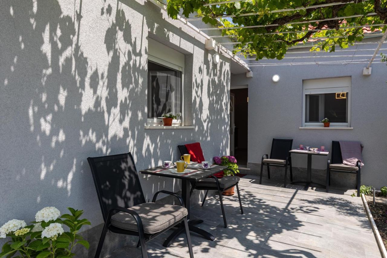 Apartments Roza Млини Екстер'єр фото