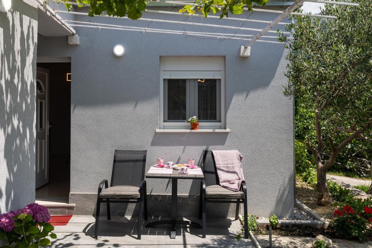 Apartments Roza Млини Екстер'єр фото
